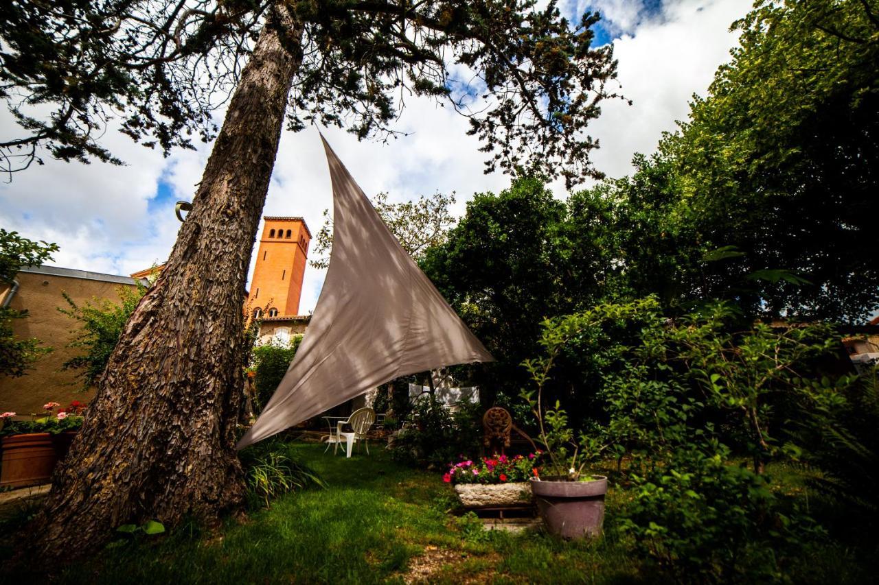 Mirguet Au Jardin Appartement Saint-Elix-le-Chateau Buitenkant foto